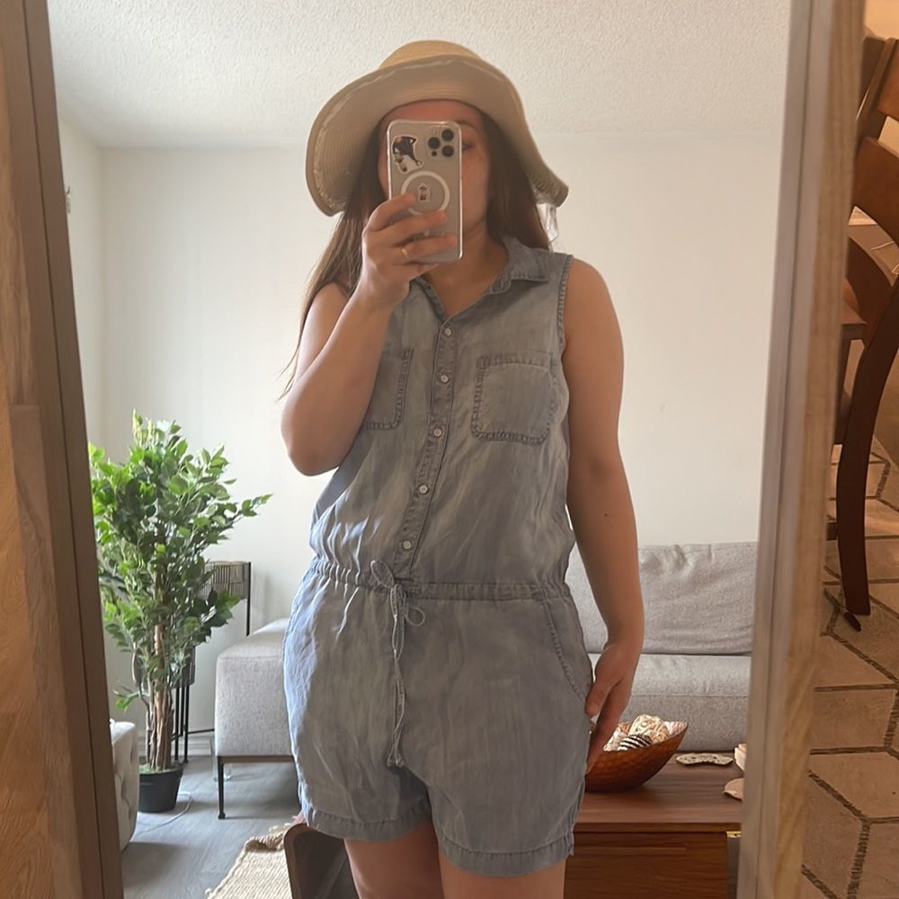Gap denim romper